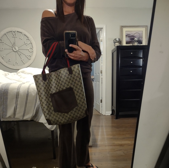 Gucci tote well kept condition - Picture 12 of 15